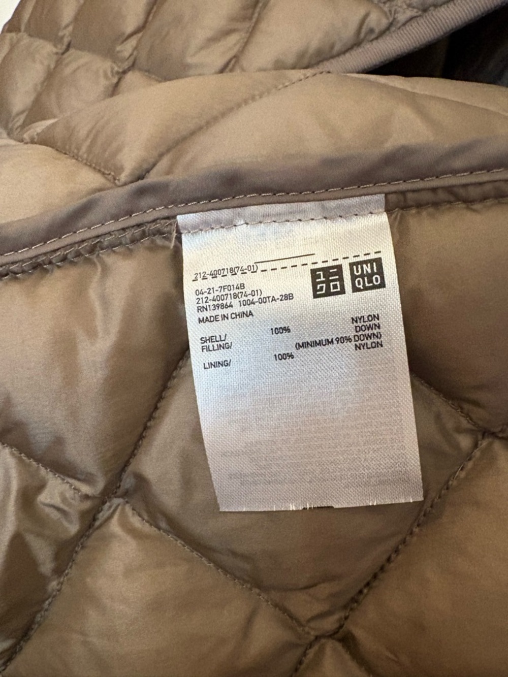 Uniqlo packable down jacket - Picture 4 of 4